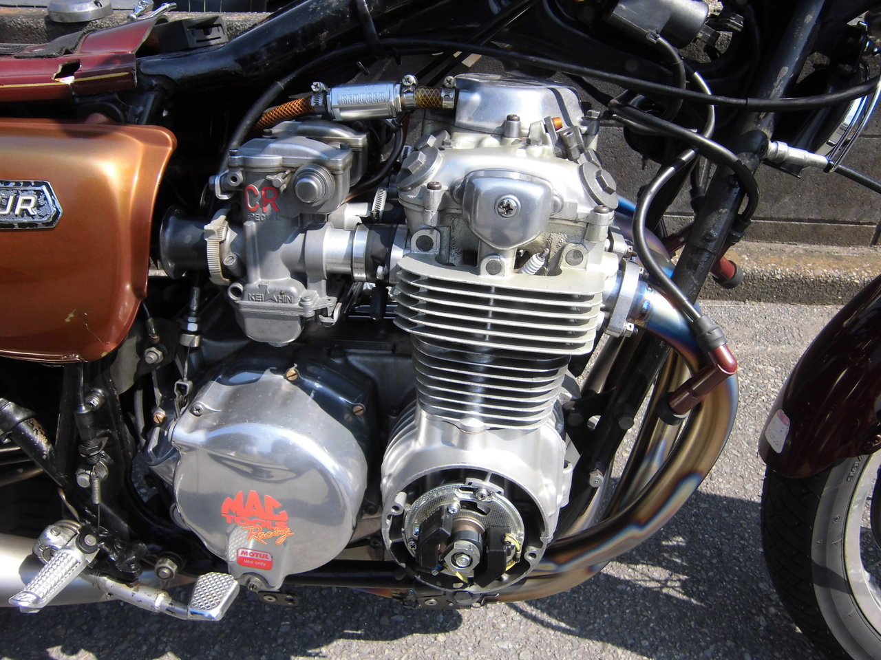 CB500F・CB550Fヘッドカバーパッキンからのオイル漏れ時の