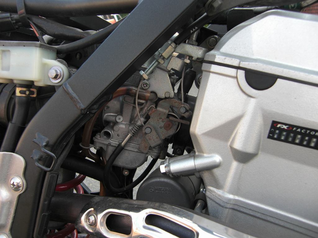 DトラッカーにFCR35 : 青空の下2