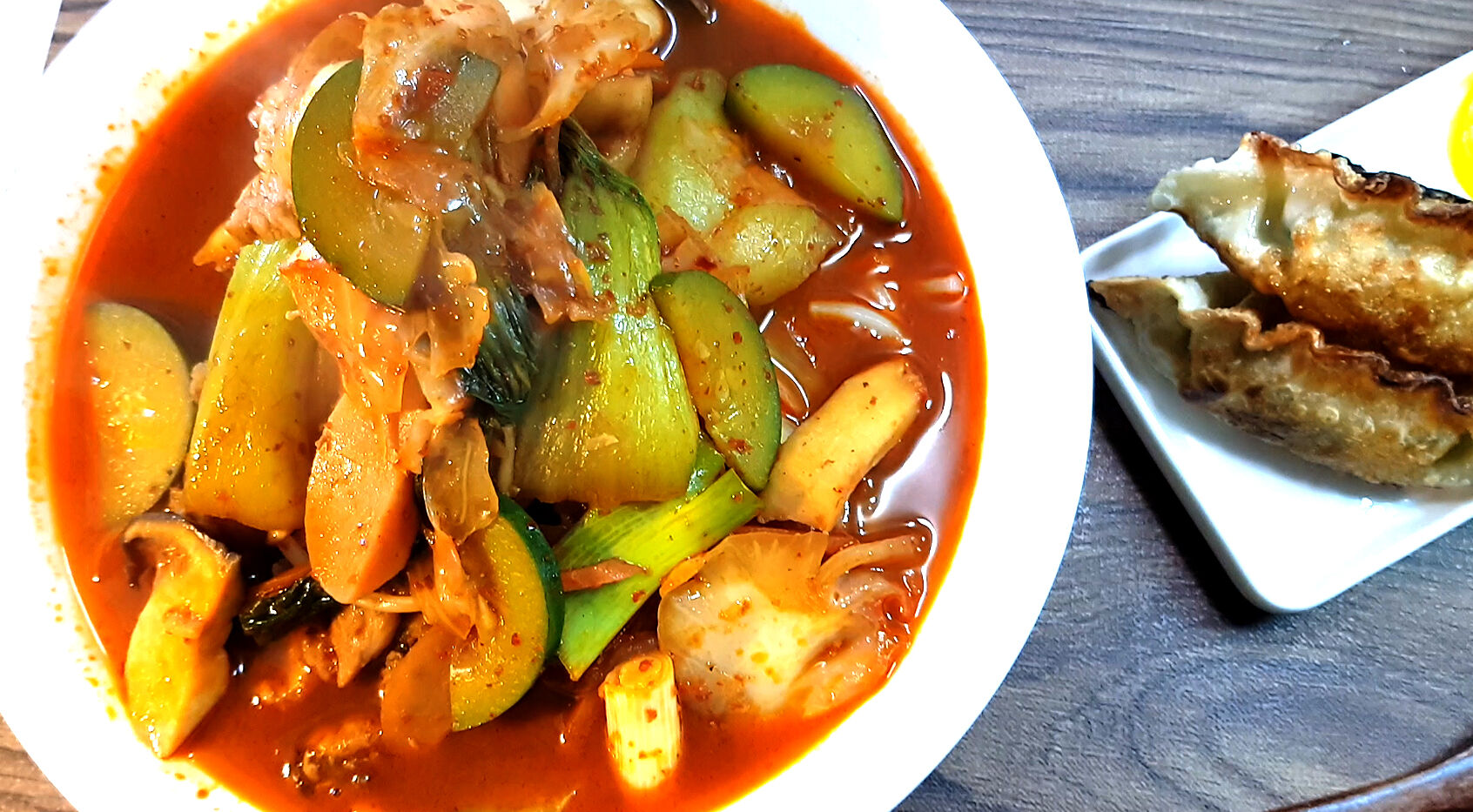 韓国のチャンポンは赤くて辛い 짬뽕 Kレシピ いろいろ