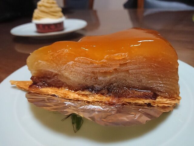 ちゅちゅたんの楽しい毎日 デリチュースのケーキ 一番好きなのはタルトタタン ちゅちゅたんの楽しい毎日 デリチュースのケーキ 一番好きなのはタルトタタン