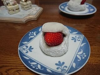 ちゅちゅたんの楽しい毎日 いちごがおいしいいちご大福 シャトレーゼ ちゅちゅたんの楽しい毎日 いちごがおいしいいちご大福 シャトレーゼ