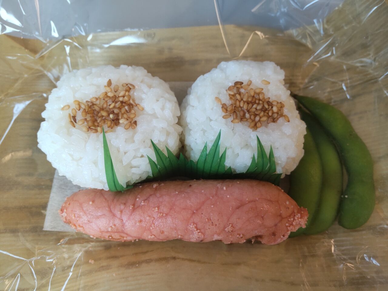 新幹線 おにぎり 重い