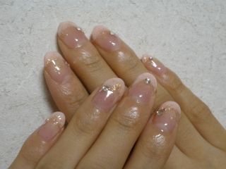 ちゅちゅたんの楽しい毎日 ジェルネイルがんばる