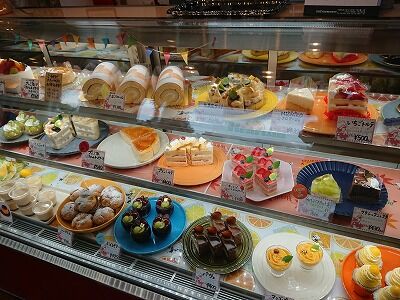 ちゅちゅたんの楽しい毎日 ケーキとジェラートのお店 ハートフル 彩都店 ちゅちゅたんの楽しい毎日 ケーキとジェラートのお店 ハートフル 彩都店