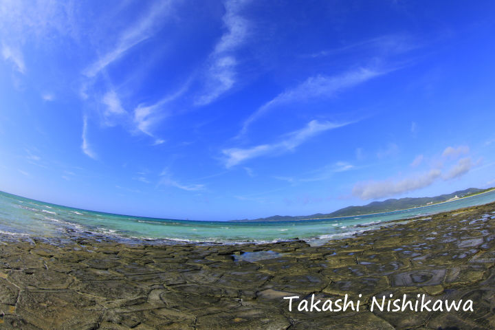 絵画　久米島　畳石 Amazon.co.jp: 絵画 沖縄県 久米島・奥武島の畳石インテリア 絵画