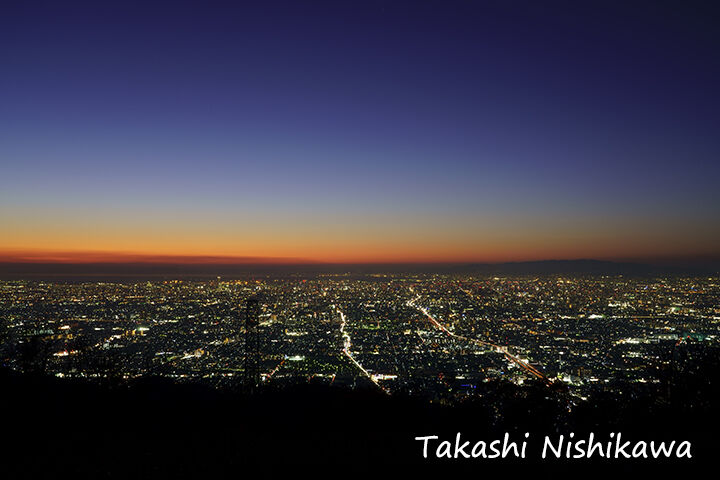 奈良県生駒市の信貴生駒スカイラインのパノラマ展望台から望む大阪平野の夜景 12月6日分 風景写真家 西川貴之の気まぐれブログ