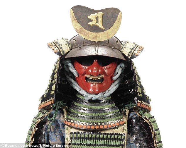 イギリス反応 女性の武士の鎧 ロンドンでオークションへ 海外反応 クールジャパン