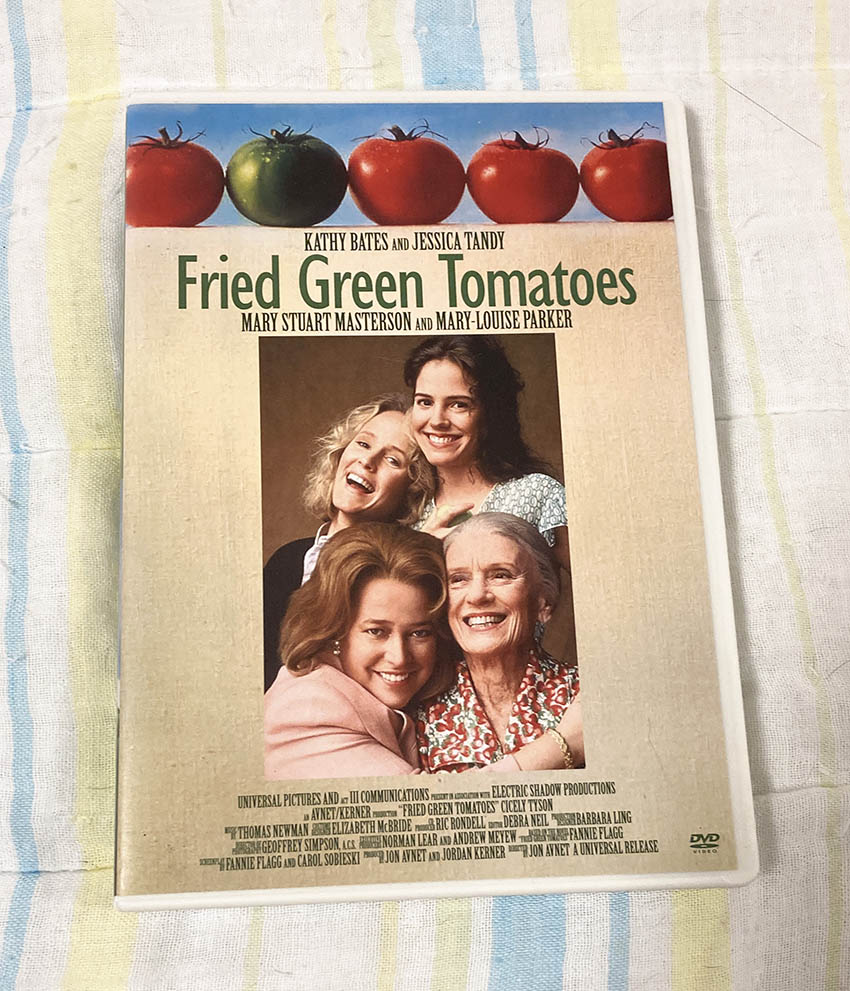 暗い世の中なので くーまと猫との日々