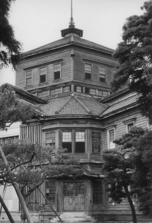 宮城刑務所新庁舎落成記念　 昭和28年10月　　建築　仙台　写真　殺人　犯罪 消える号令」「さん付け」激変する塀の中・・・無期懲役囚に迫る