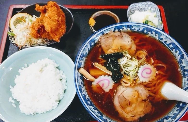 食堂 大阪 屋