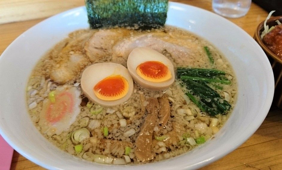 須賀川市の人気食堂 たらふく のたらふくラーメン 爆ちゃんのふくしまグルメ探訪