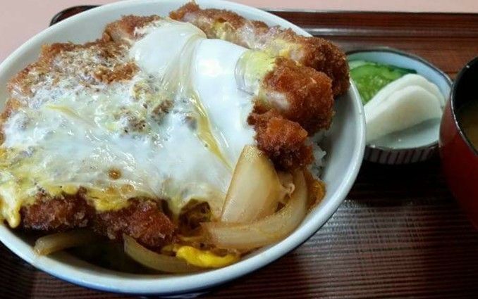中ノ沢温泉街の食事処といえば「小西食堂」でしょ！ : 爆ちゃんの