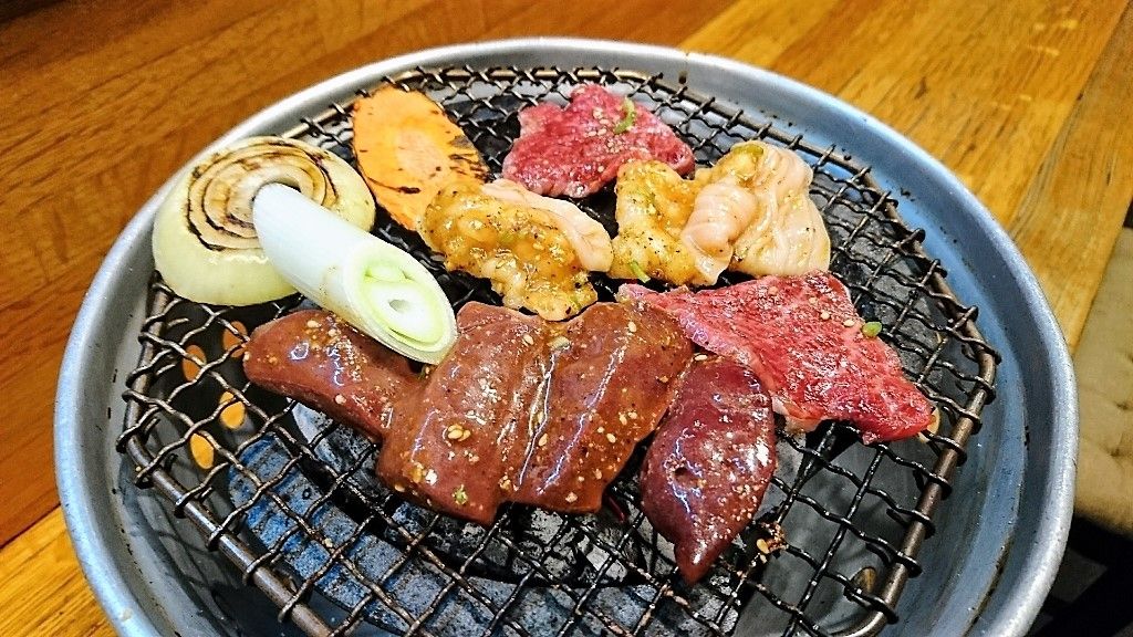 炭火焼牛門で おつかれさま コースを堪能 笑 爆ちゃんのふくしまグルメ探訪