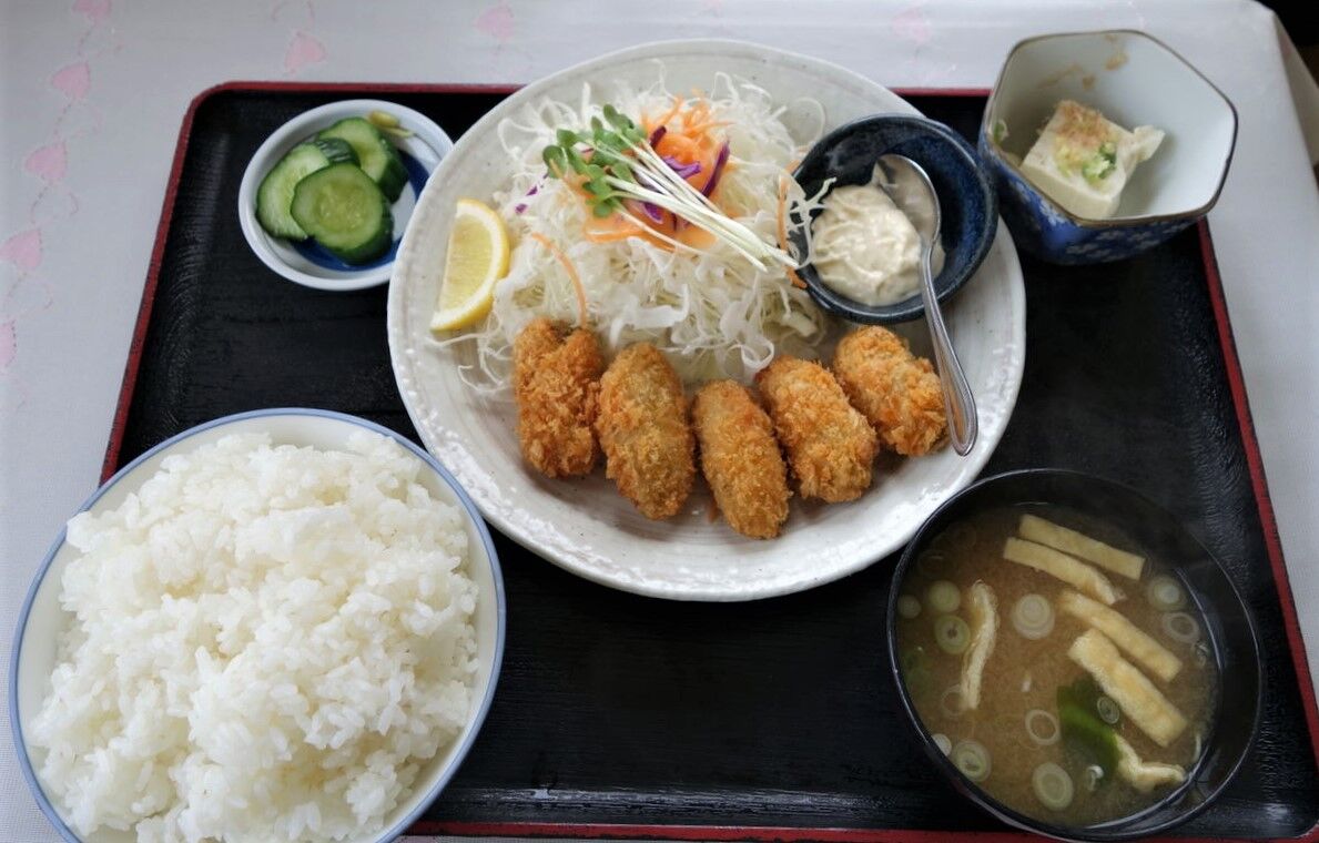 営業マンや出張族の強い味方 インター食堂 爆ちゃんのふくしまグルメ探訪 営業マンや出張族の強い味方 インター食堂 爆ちゃんのふくしまグルメ探訪