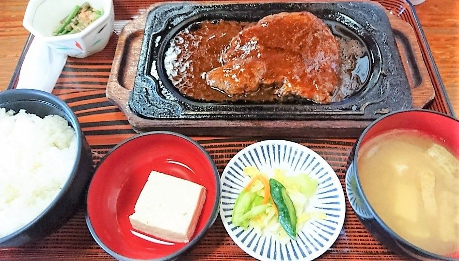坂下ドライブイン 堀商店 の絶品桜肉ステーキ 爆ちゃんのふくしまグルメ探訪