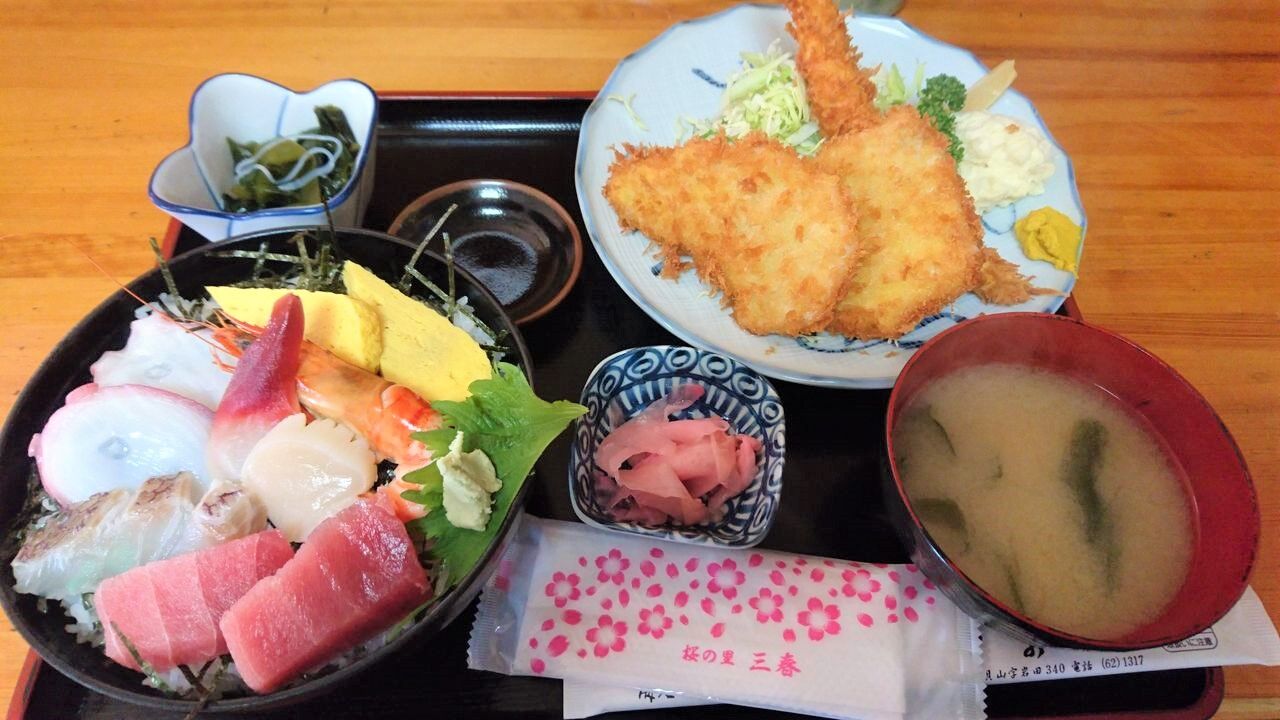 三春町のトンカツ屋の名店 やま㐂 き 爆ちゃんのふくしまグルメ探訪 三春町のトンカツ屋の名店 やま㐂 き 爆ちゃんのふくしまグルメ探訪