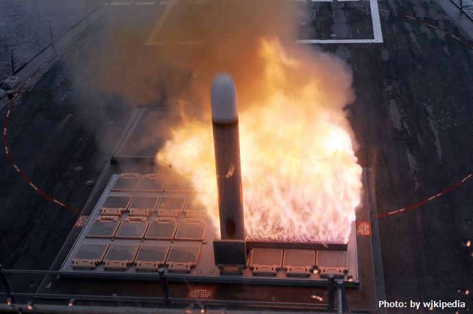 日本の護衛艦ってVLSセル数が多くないと思うんですが、トマホーク載せたときに対空が疎かにならない？！