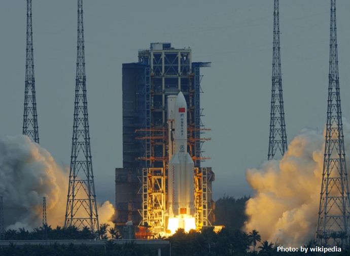 中国の長征5Bロケット破片、来週ごろ地球に落下…残骸物は最大10トン！