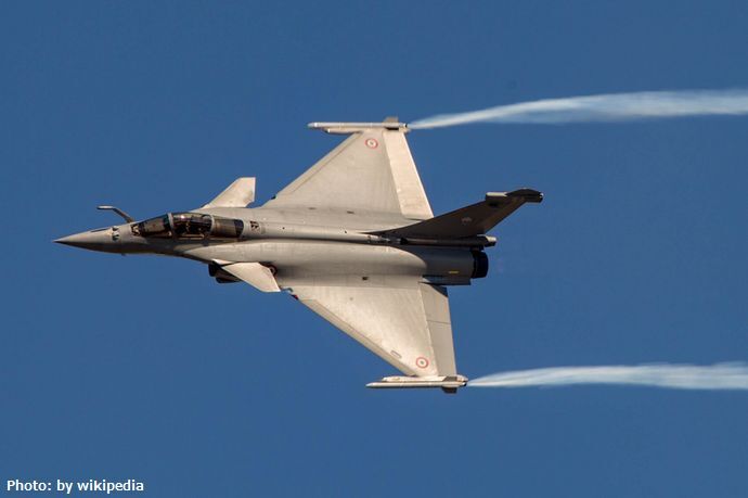フランス「スホーイなんかやめてラファール買いましょ」…旧ソ連諸国で自国製戦闘機を売り込み！