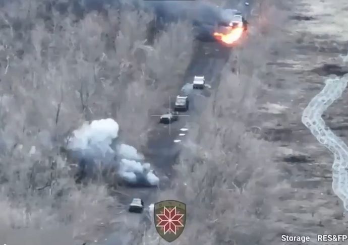 使われた車両すべてが民生用の大規模突撃…ロシア軍の装甲車不足いよいよ顕在化！