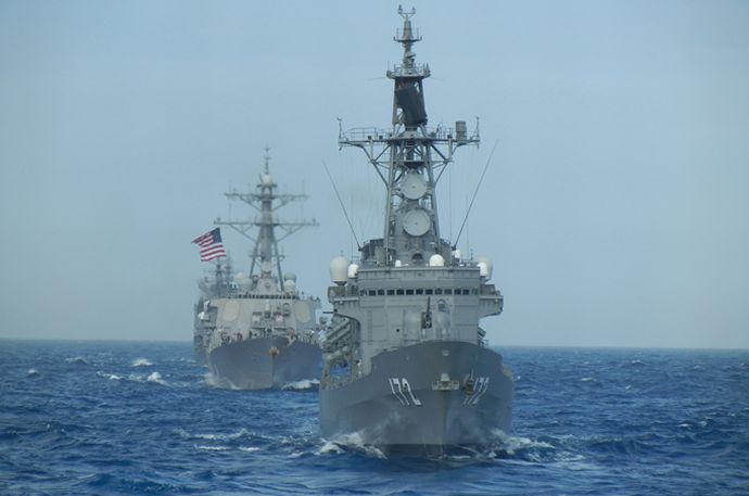 自衛隊と米軍「ズブズブの関係」に「シラを切る」日本政府…既視感の正体「まるで関東軍」！