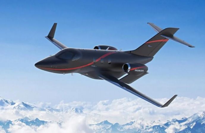 小型ジェット機「ホンダジェット」で地方観光、訪日富裕層向けサービスを24年事業化…ホンダ！