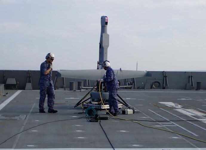海自護衛艦「くまの」で艦載型UAVの訓練を実施…情報収集・警戒監視に活用！