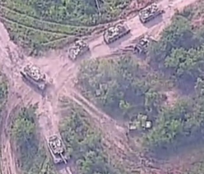 ザポリージャ戦線でウクライナ軍のレオパルト2戦車らしき映像…ロシア軍の砲撃で爆発炎上する様子も！