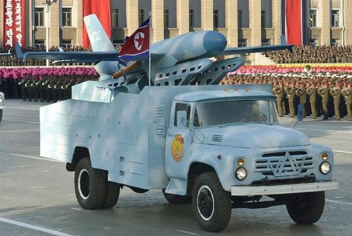北朝鮮が新型無人機を開発か、過去最大の翼幅約35メートル！