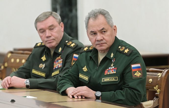 ロシアのショイグ国防相「進軍遅れではない、民間人の犠牲を避けるために意図的に攻撃ペースを落としているだけ」！