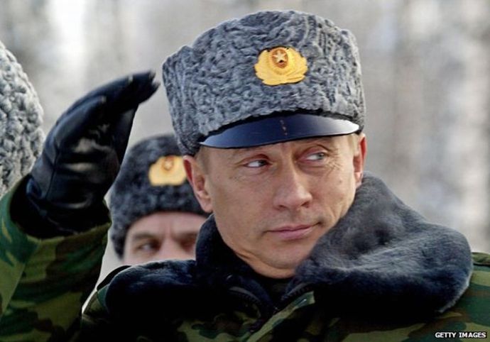 _73862899_newputinhat