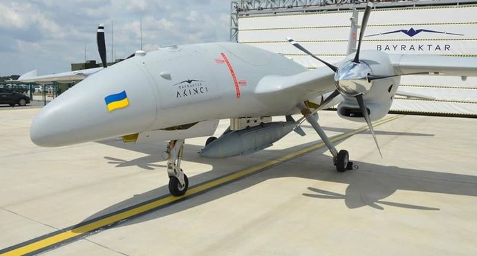 ウクライナ、国産無人機でロシア第2の都市サンクトペテルブルクを攻撃…航続距離1250キロを飛行！