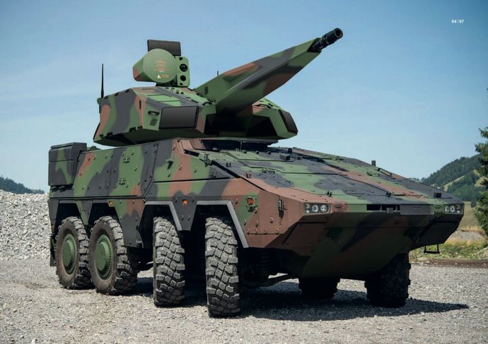 ラインメタルの新型対空車両「スカイレンジャー」…30mm機関砲など搭載！