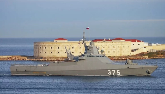 ロシア最新鋭の哨戒艦、さっそく損傷か？しかも「自軍の機雷にやられた」可能性も！