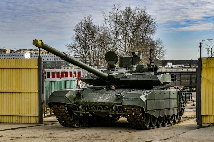T-90MおよびT-80BVM戦車にはArena-Mアクティブ防御システムが装備されます…国営企業ロステック！