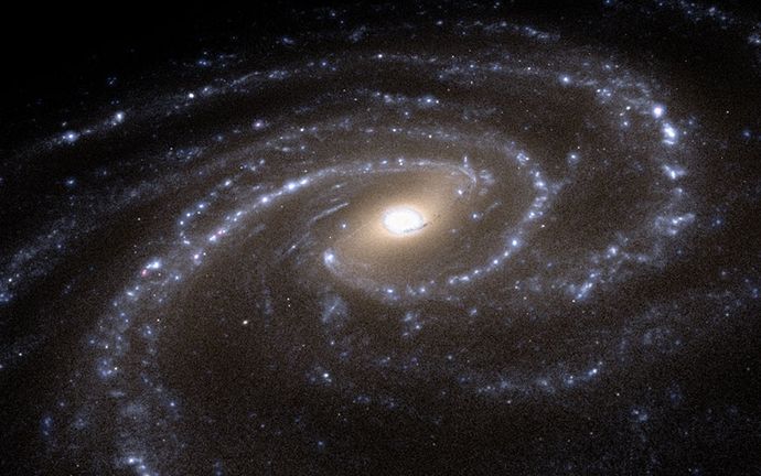 天の川銀河に理論予測の倍以上も衛星銀河があると解明…国立天文台など！