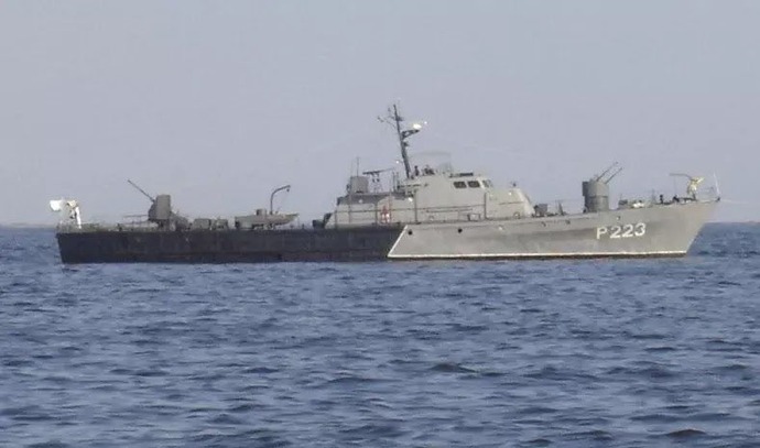 アゼルバイジャン海軍のAB-25級哨戒艇…前部砲塔どっかでみたことあるぞ！