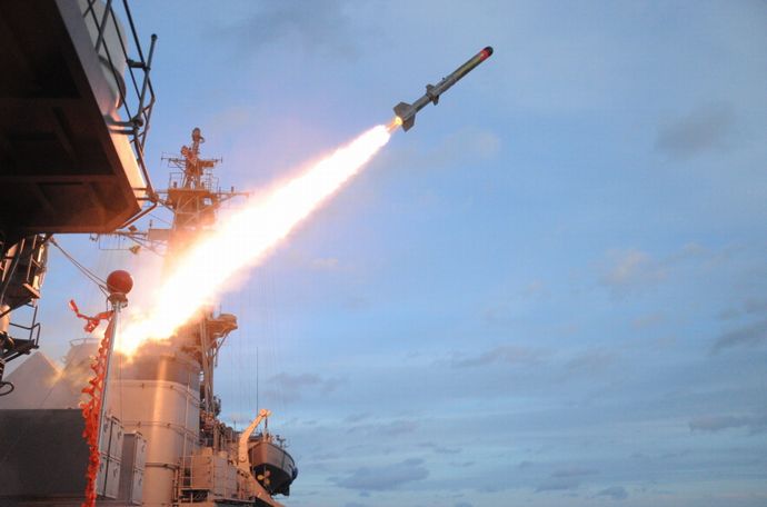 日航機123便墜落事故…自衛隊関与説の著者「科学的証拠で論証している」！