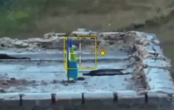 ウクライナ軍特殊部隊がキンブルン砂嘴に侵入か…国旗が掲揚される！