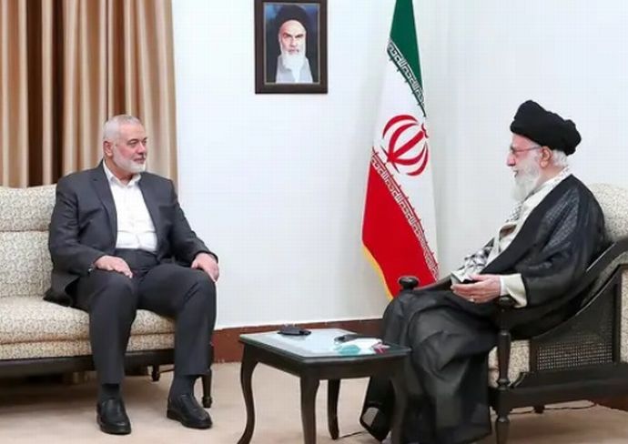 ハマス最高幹部がイランを訪れ最高指導者ハメネイ師と会談！