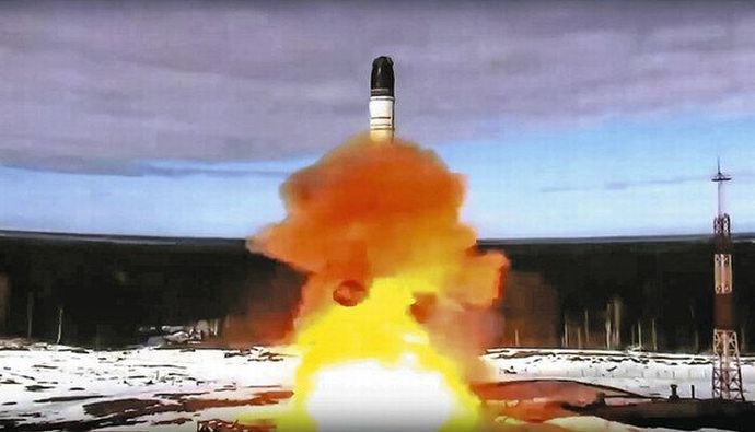 プーチン大統領指揮下でロシア軍が核戦力演習を実施…ICBMやSLBMなどを発射！