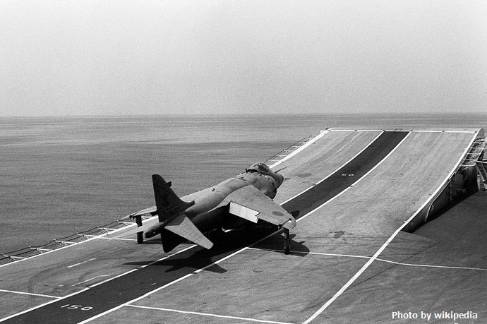 1280px-FRS.1_ski-jump_take-off_HMS_Invincible