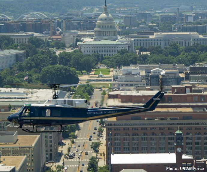 米空軍第1ヘリコプター飛行隊の任務は首都圏の文民・軍の上級指導者を優先的に空輸！