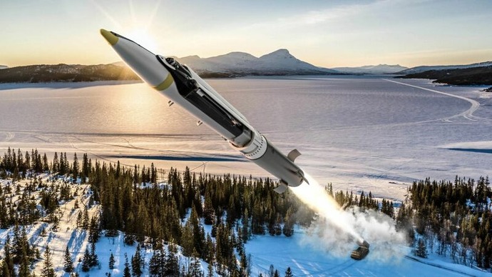 米国防総省がウクライナへゲームチェンジャーとなりうる長射程150kmの精密武器供与！