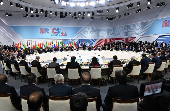 「習主席プンプン？」BRICS首脳会議初の欠席…国賓扱いゼロに不満爆発！