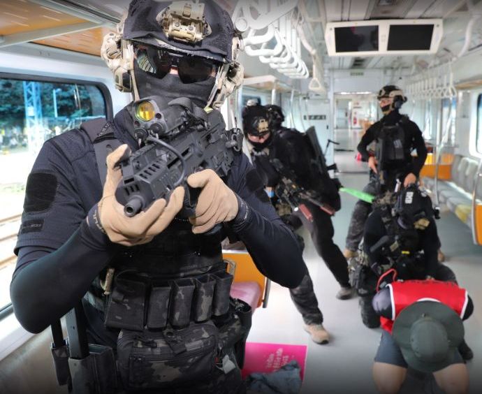 韓国軍首都防衛司令部がソウルで軍民官が参加した統合防衛訓練を実施！