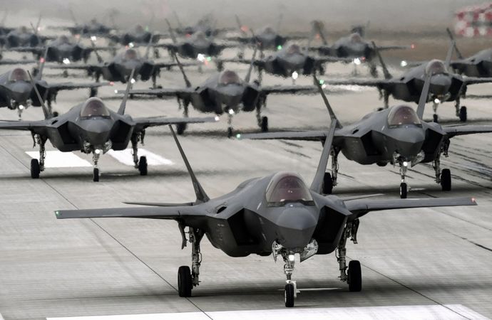 台湾、F-35ステルス戦闘機60機・退役イージス艦10隻など約150億ドル規模の米国兵器購入を計画…トランプ対策で！