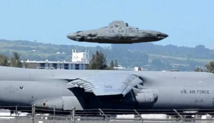 UFO調査の研究所を指揮した米軍退役少将、失踪から数週間に…ライト・パターソン空軍基地とは？！