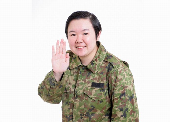 芸人やす子、壮絶な家庭環境・自衛隊入隊の本当の理由を告白！