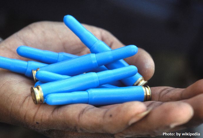 香港デモ取材中の外国人記者が警察発砲のゴム弾で片目を失明！